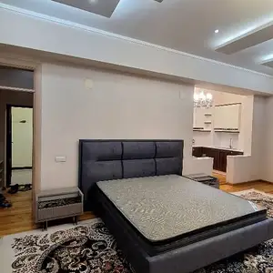 1-комн. квартира, 13 этаж, 56 м², И.Сомони, Шохон