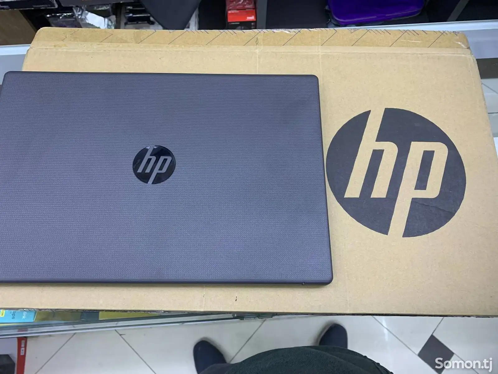 Ноутбук HP celeron 250 G10-1