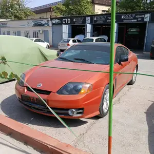 Hyundai Tiburon, 2003