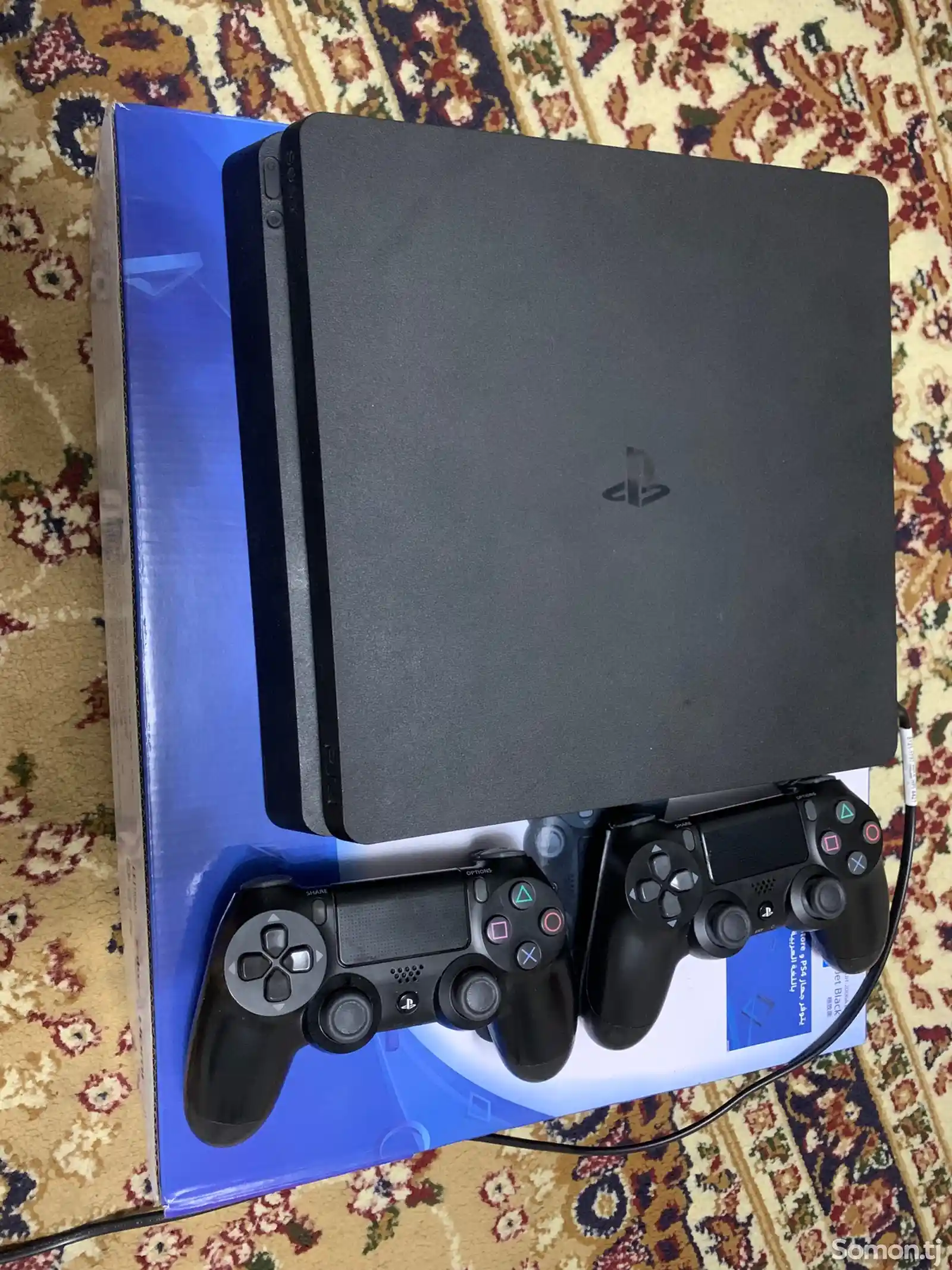Игровая приставка Sony PS4 Slim-1