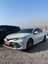 Toyota Camry, 2018-3