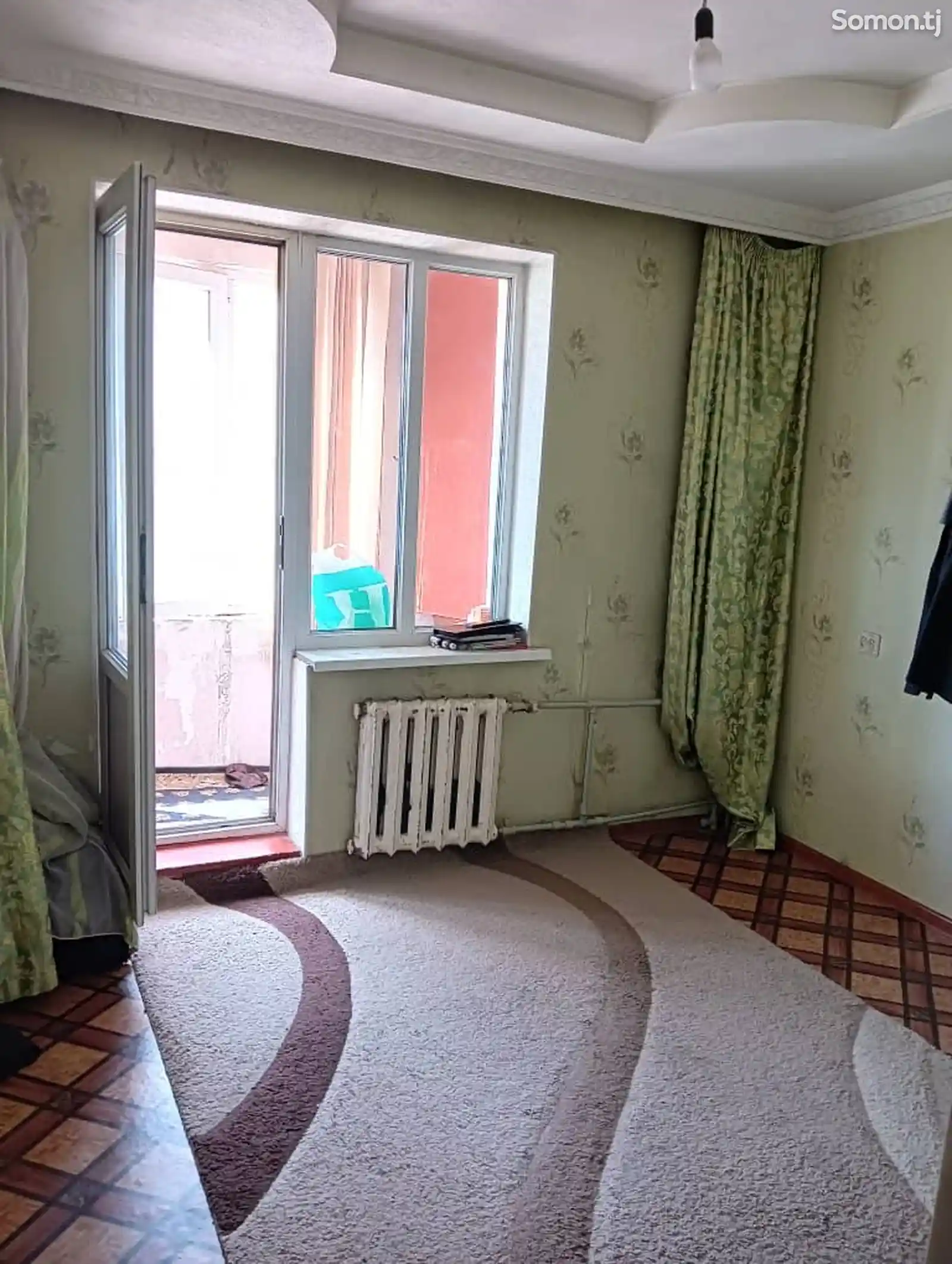 3-комн. квартира, 4 этаж, 70 м², 104 мкр-1