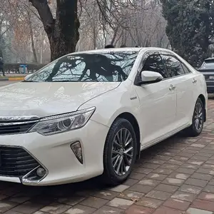 Toyota Camry, 2012