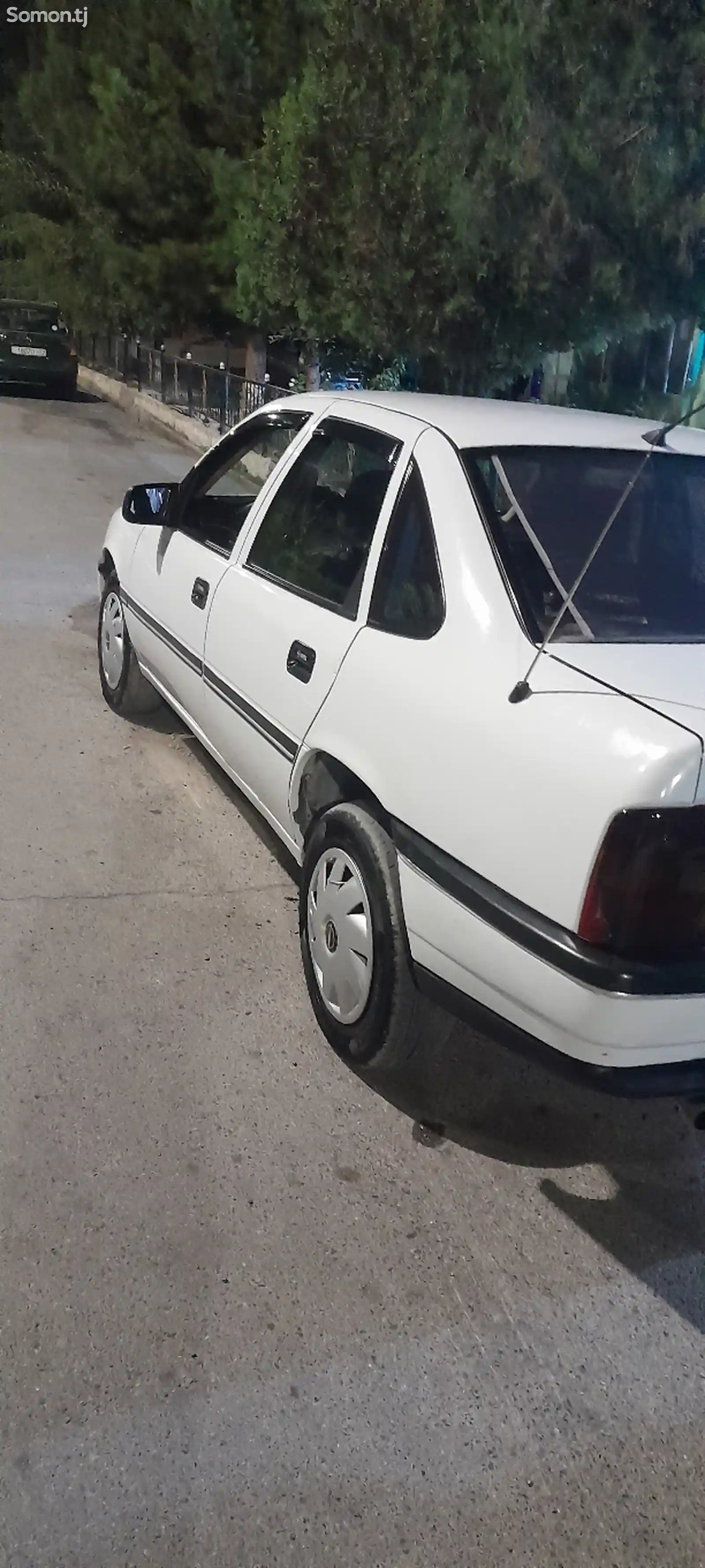 Opel Vectra A, 1991-7