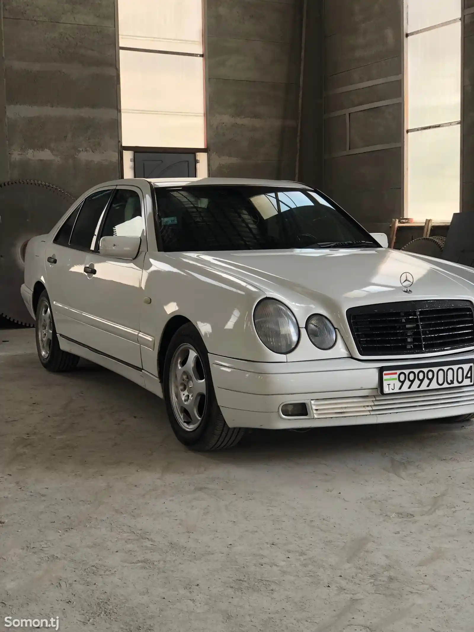 Mercedes-Benz E class, 1996-4