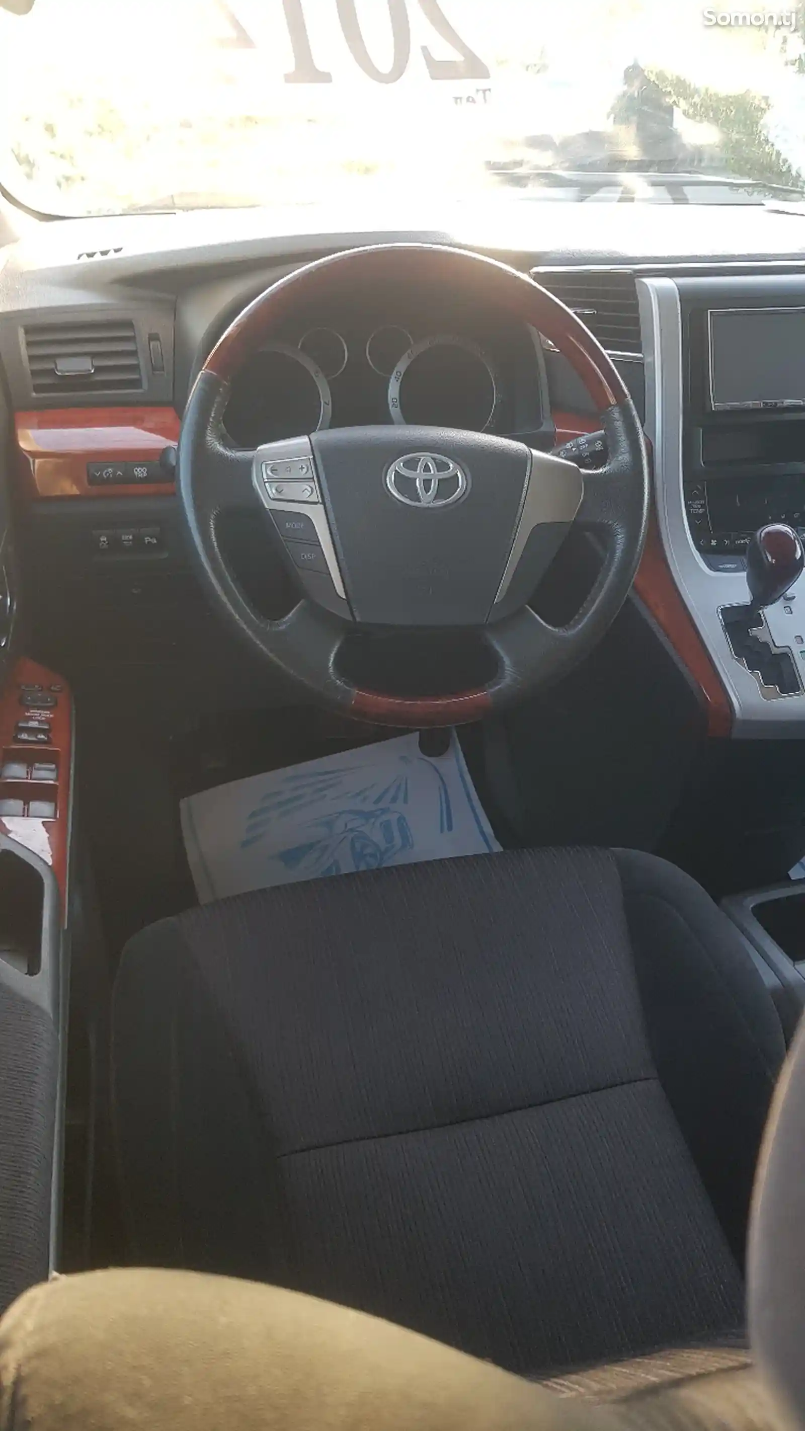 Toyota Vellfire, 2014-1