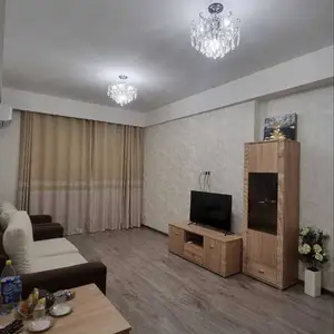 2-комн. квартира, 10 этаж, 75м², И. Сомони