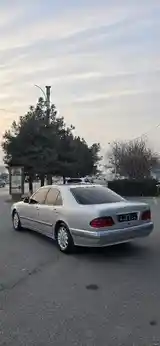 Mercedes-Benz E class, 2001-4