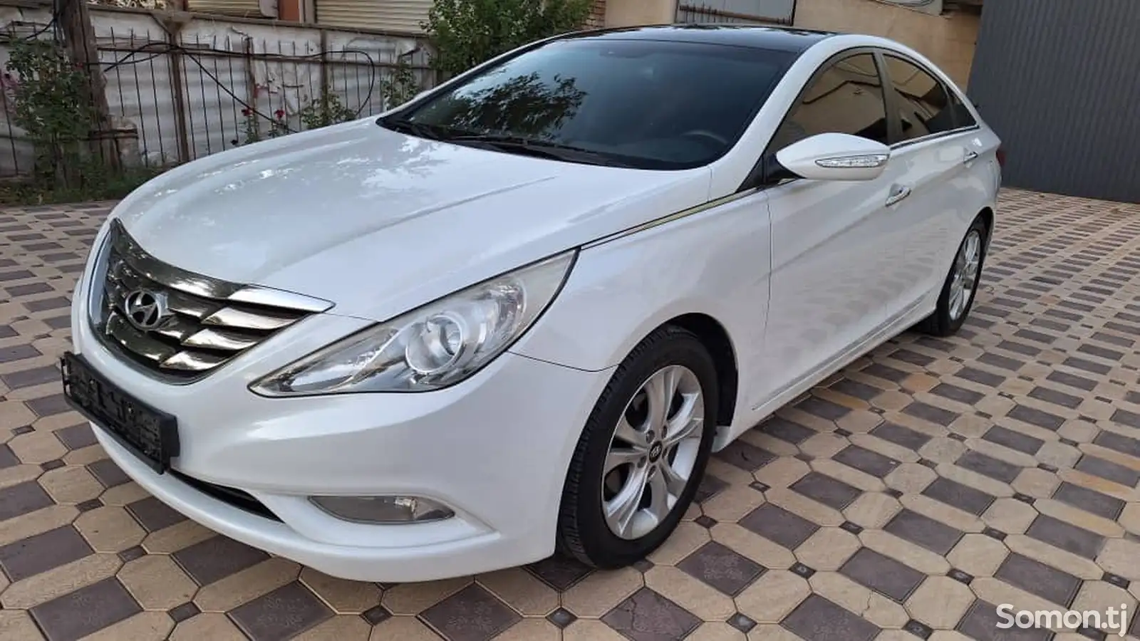 Hyundai Sonata, 2010-1