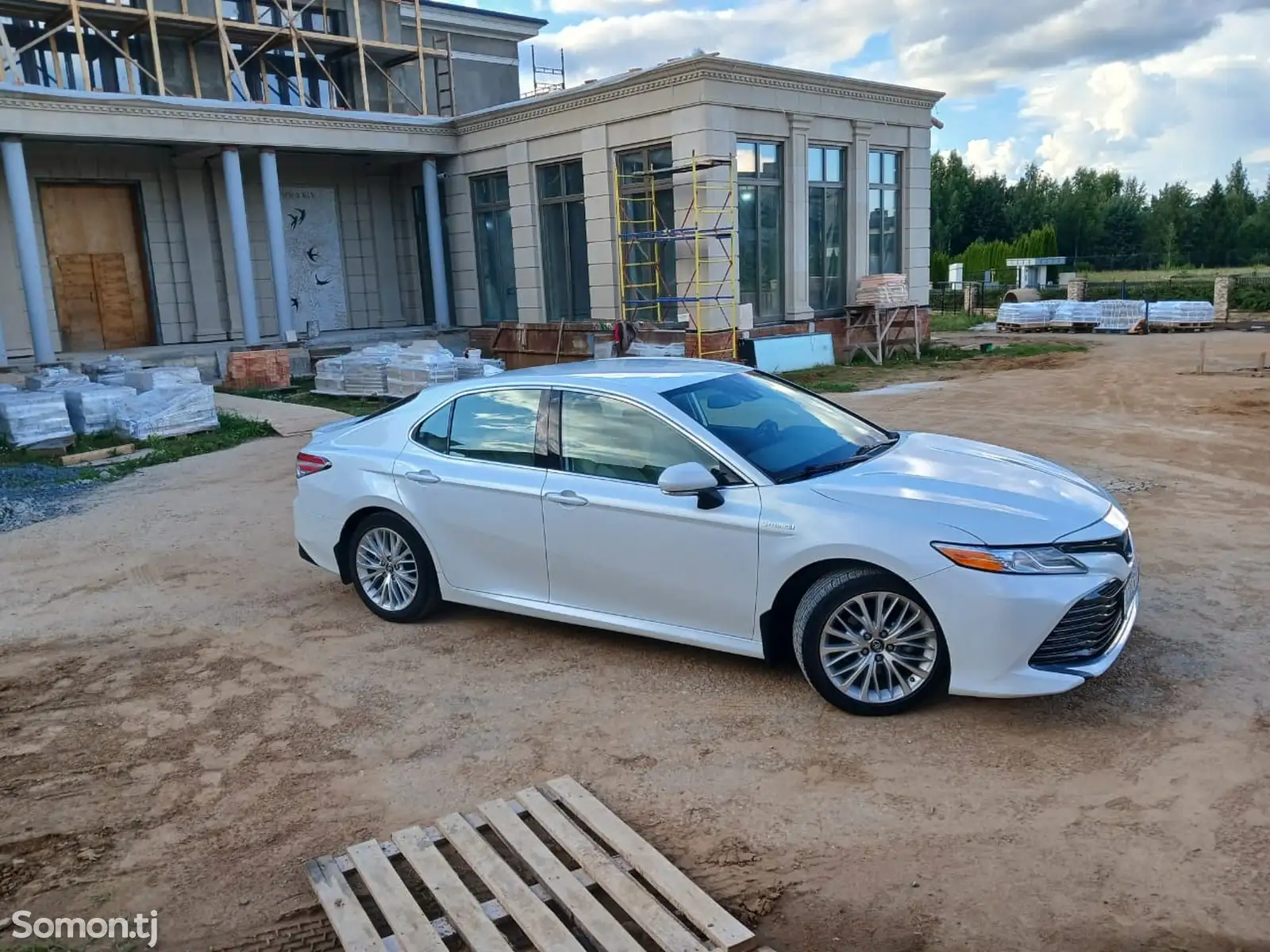 Toyota Camry, 2020-1