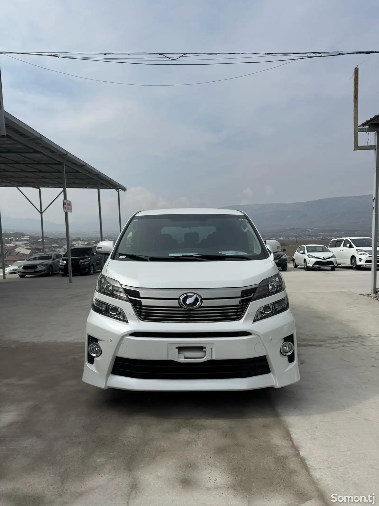 Toyota Vellfire, 2014-1