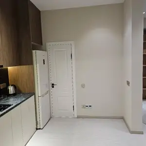 1-комн. квартира, 12 этаж, 51 м², И. Сомони