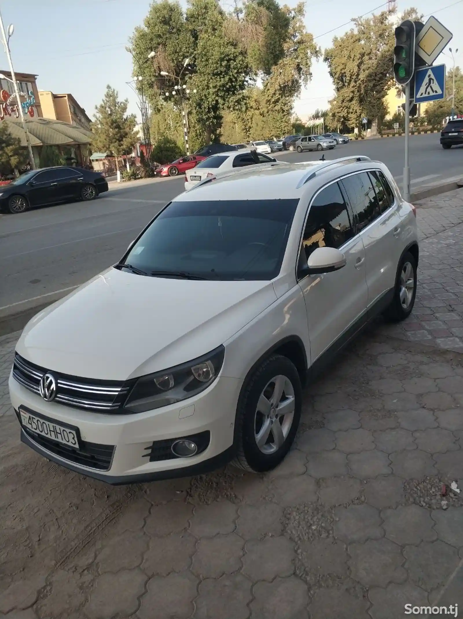 Volkswagen Tiguan, 2013-5