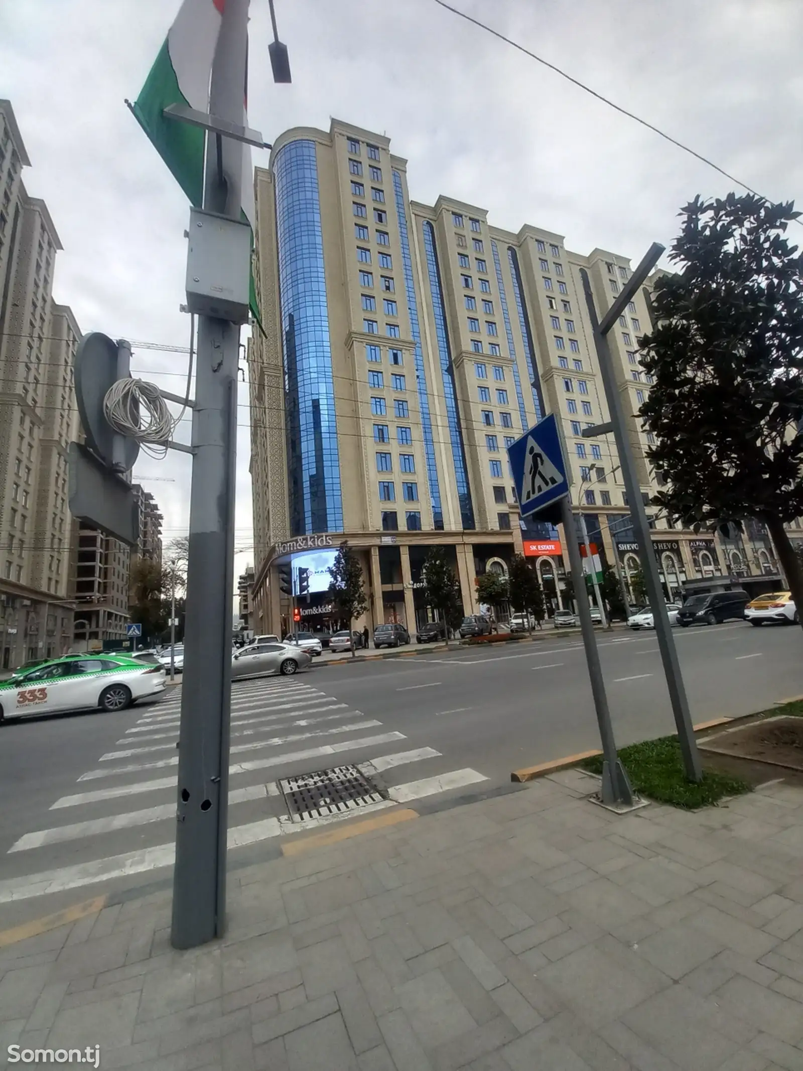 3-комн. квартира, 13 этаж, 80м², Шохмансур-1