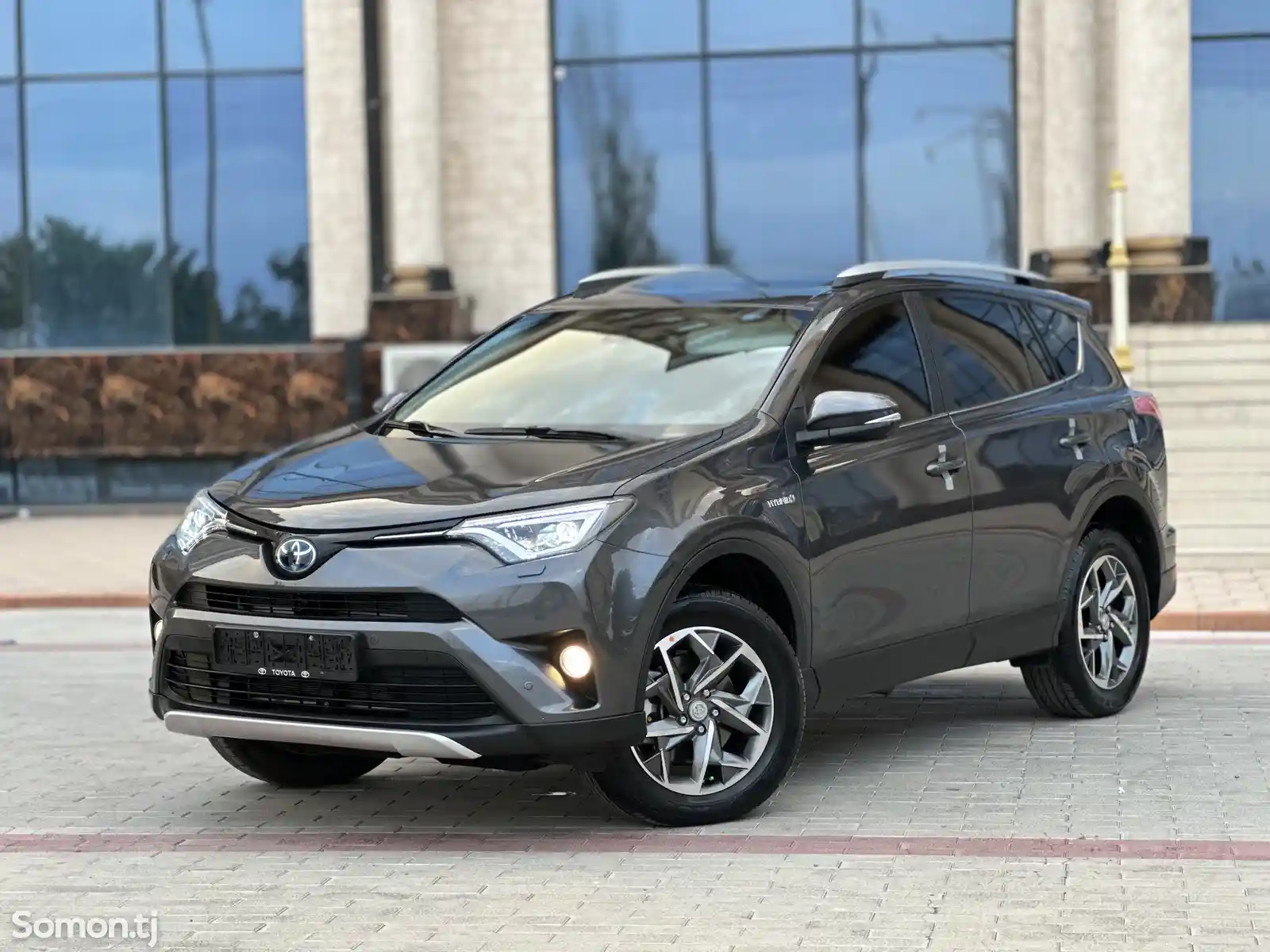 Toyota RAV 4, 2018-3