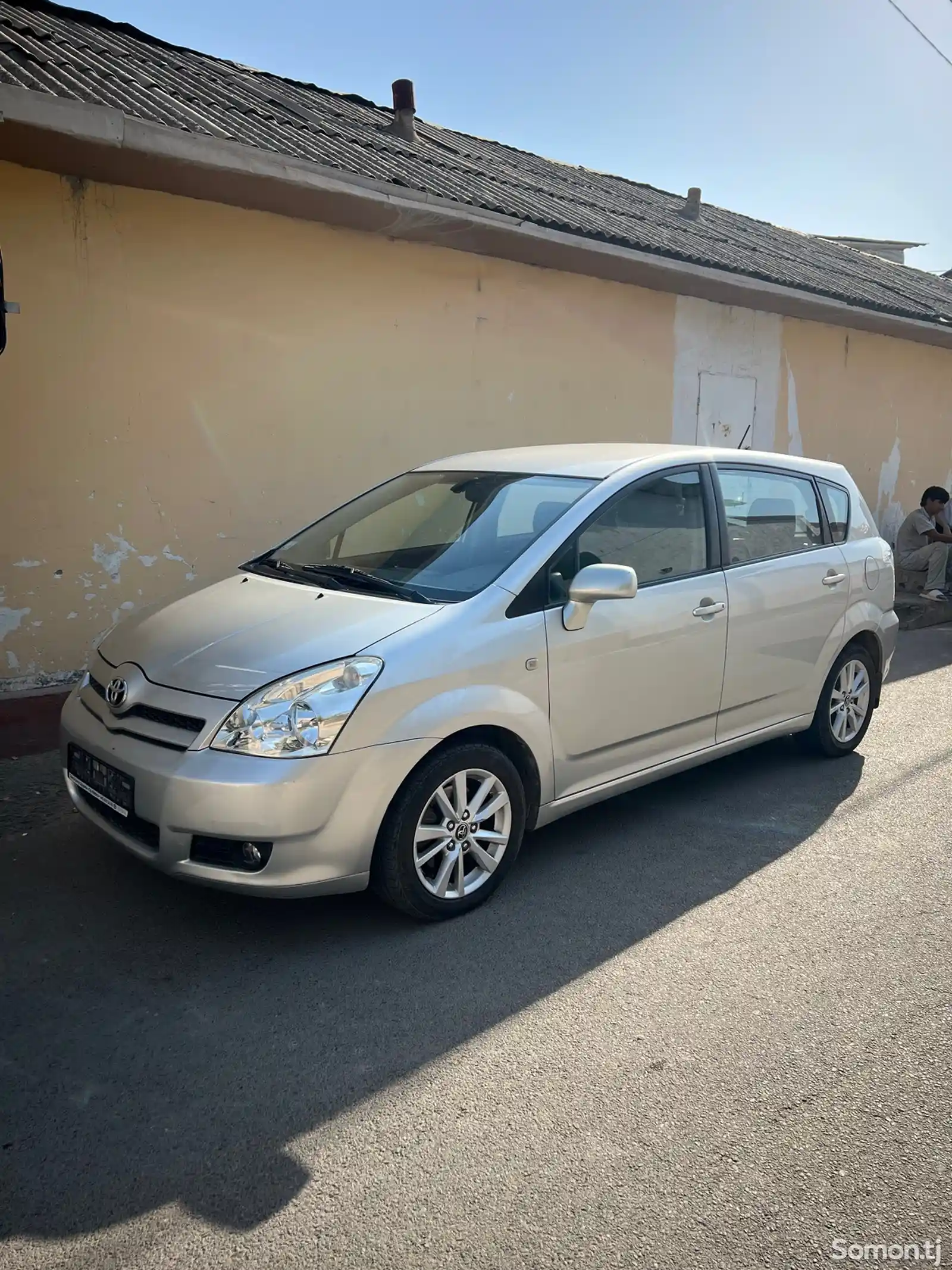 Toyota Corolla Verso, 2004-1