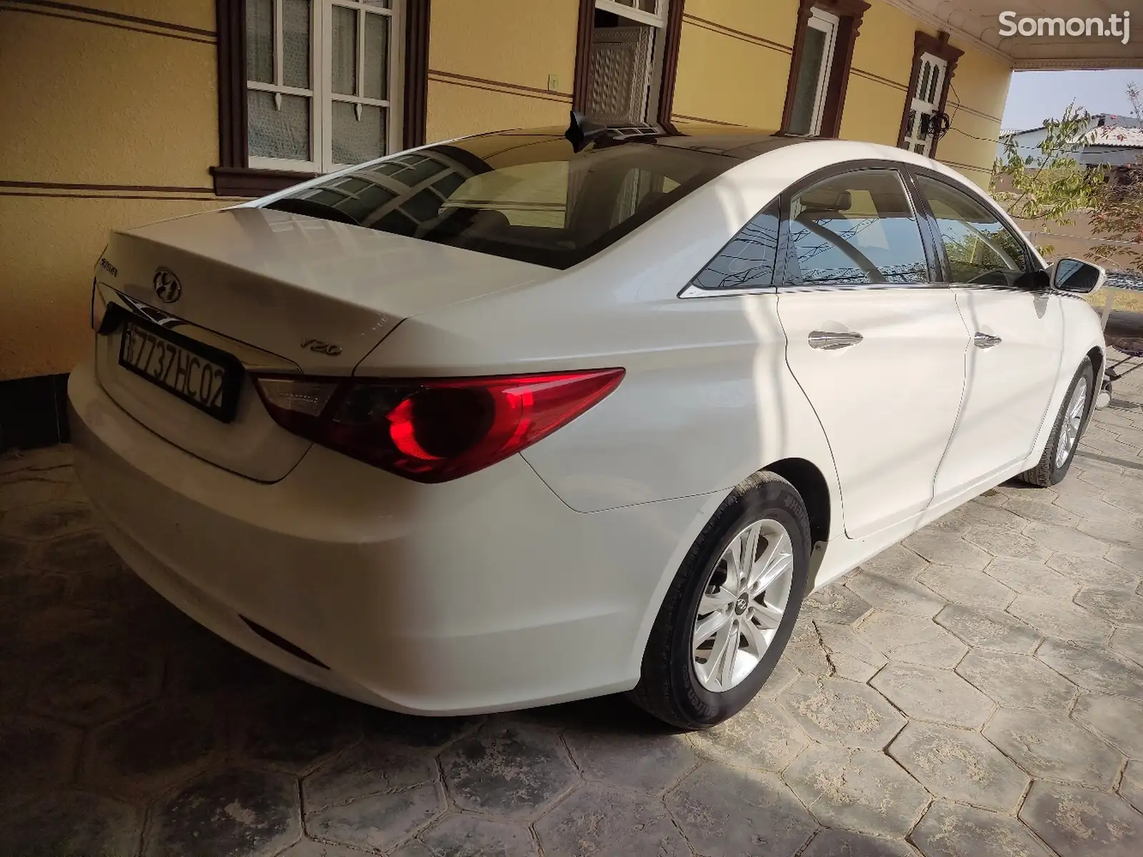 Hyundai Sonata, 2010-4