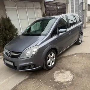 Opel Zafira, 2008