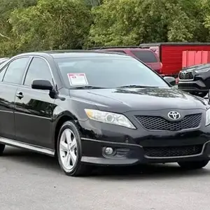 Toyota Camry, 2011