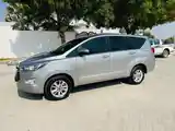 Toyota Innova, 2018-5