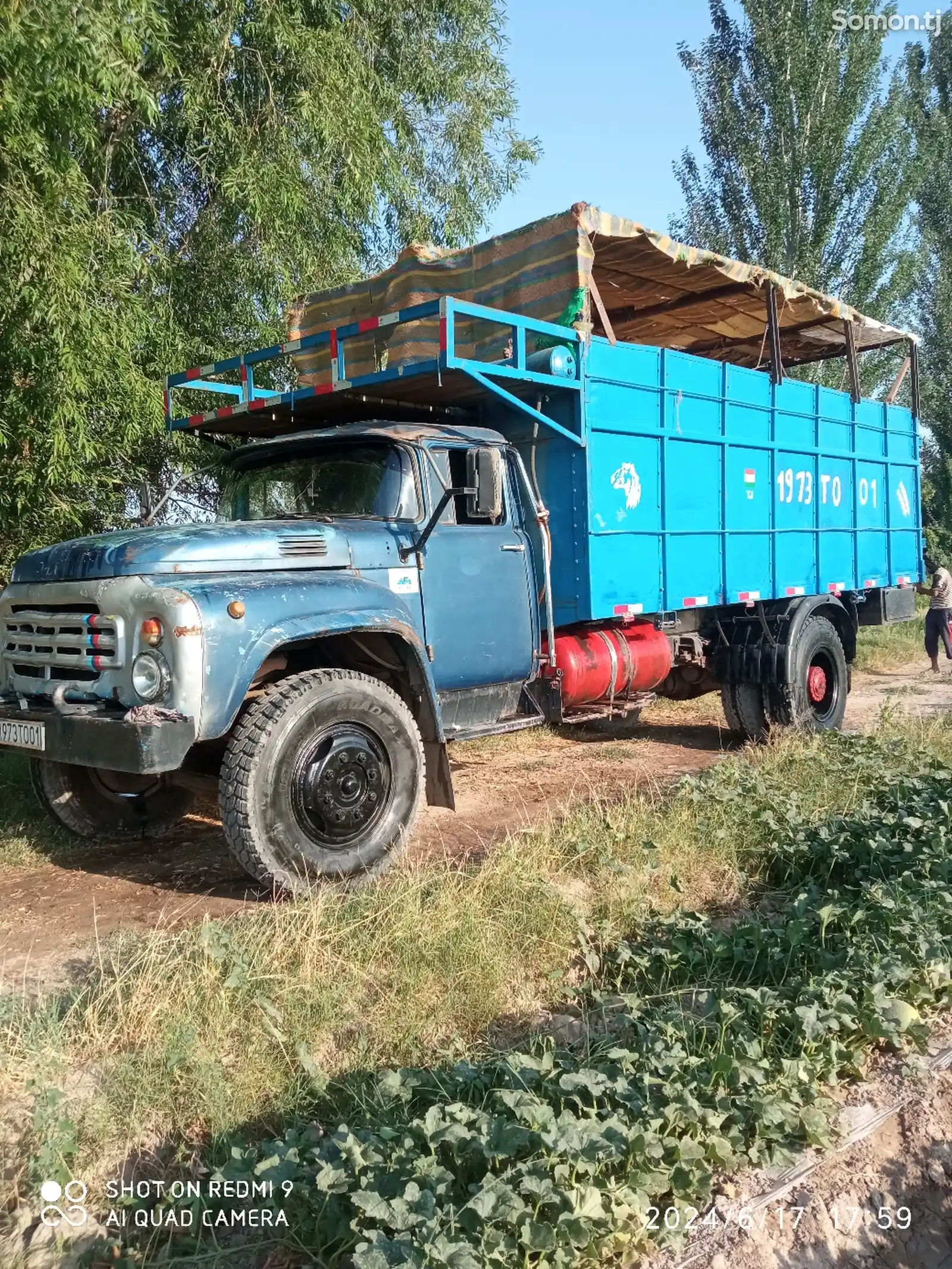 Бортовой грузовик Зил , 1987-4