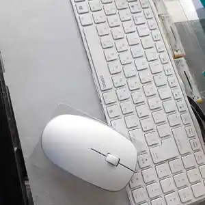 Беспроводная клавиатура с мышкой от Rapoo