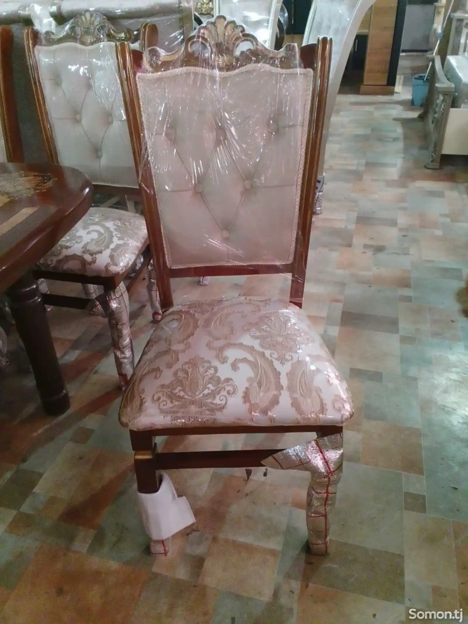 Стол и стулья 12 персон-2