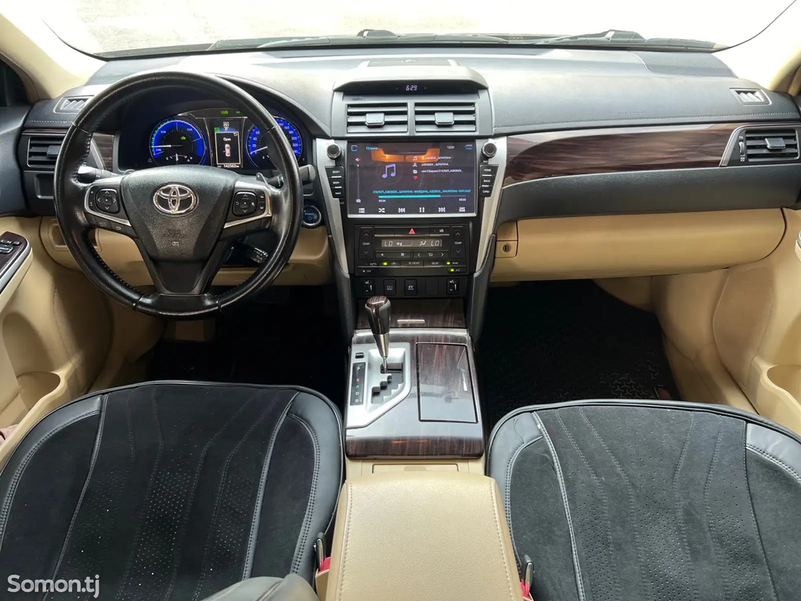 Toyota Camry, 2015-7