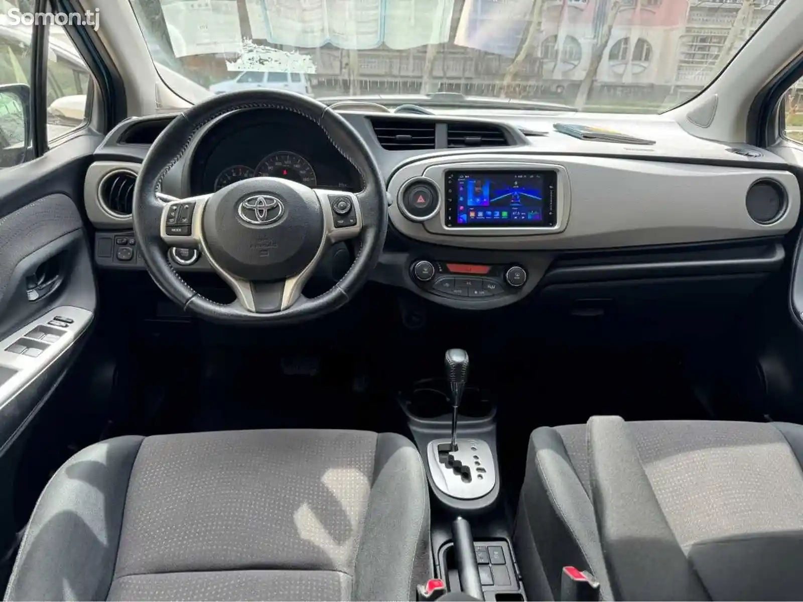 Toyota Vitz, 2015-9