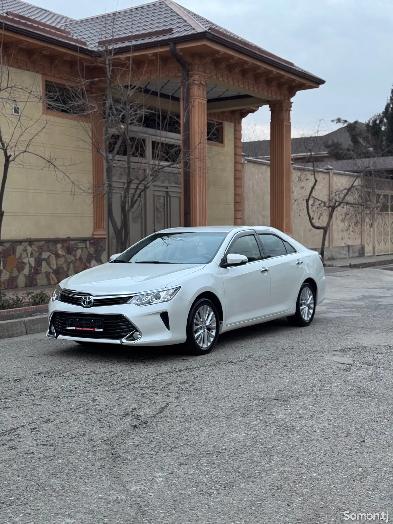 Toyota Camry, 2015-1