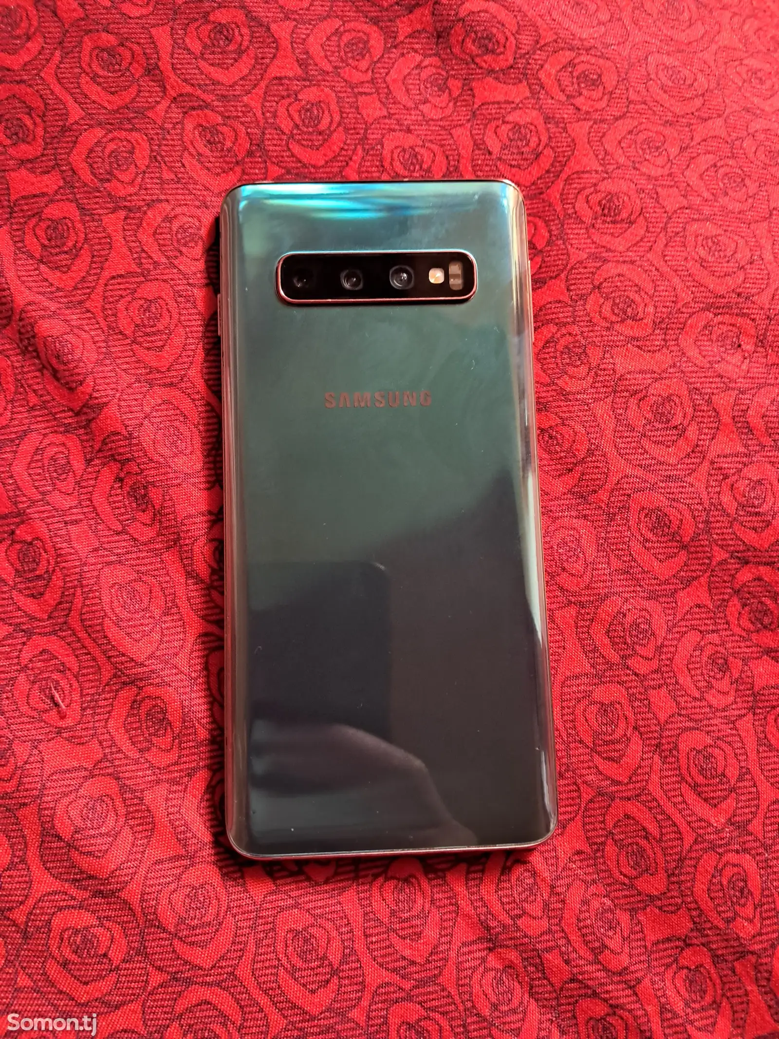 Samsung Galaxy S10 8/128Gb-1