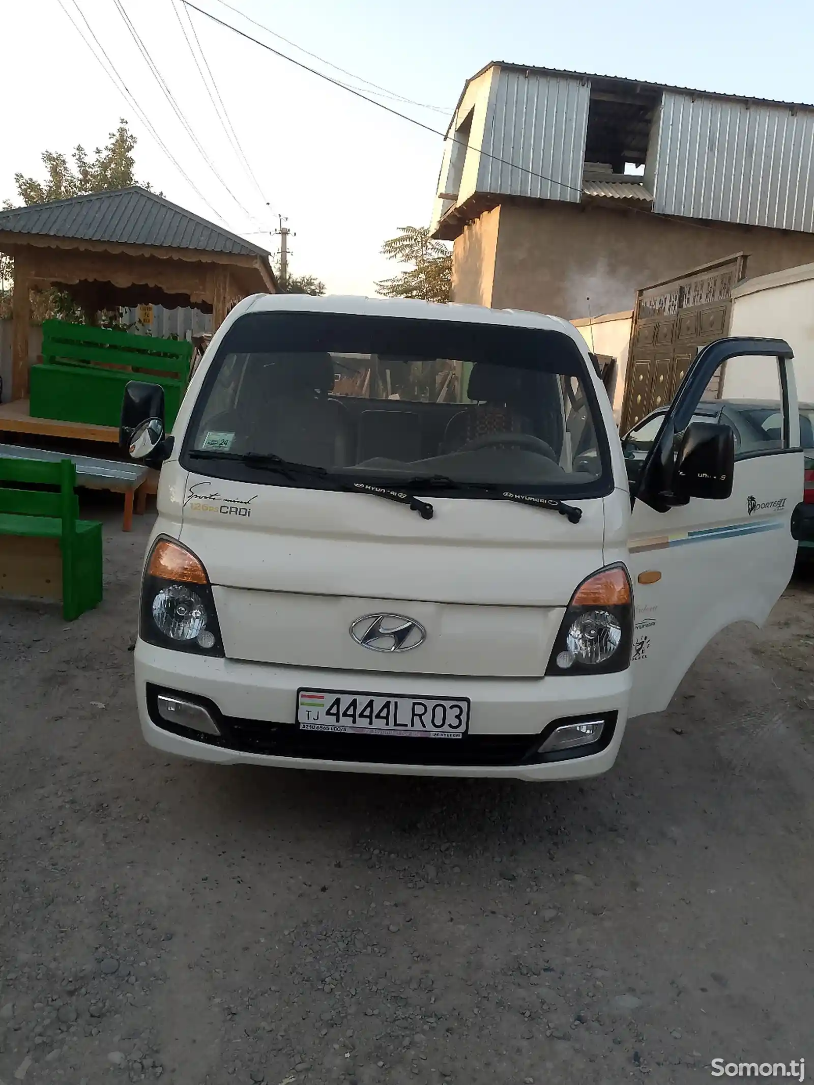 Бортовой автомобиль Hyundai Porter,2010-2