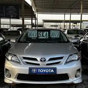 Toyota Corolla, 2012