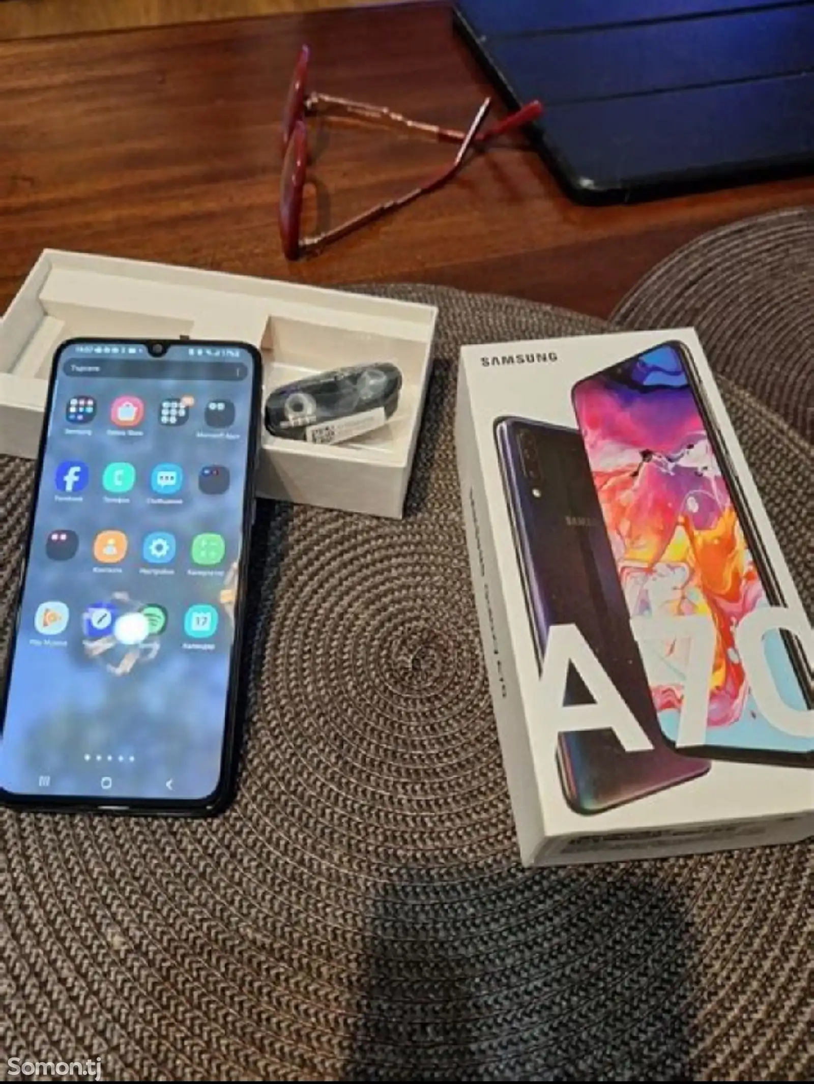 Samsung Galaxy A70