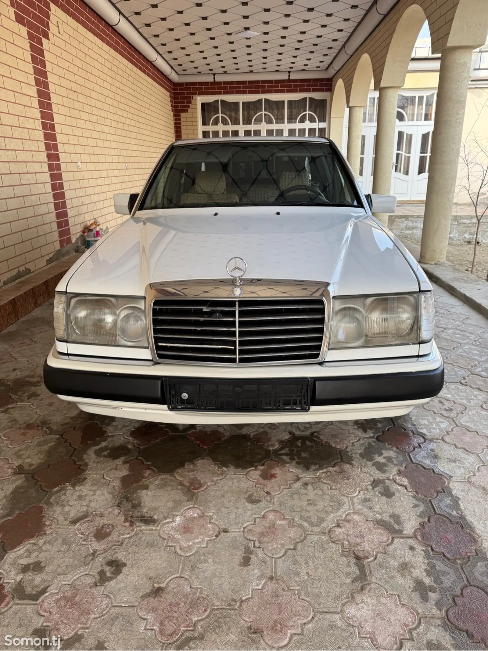 Mercedes-Benz W124, 1992-1