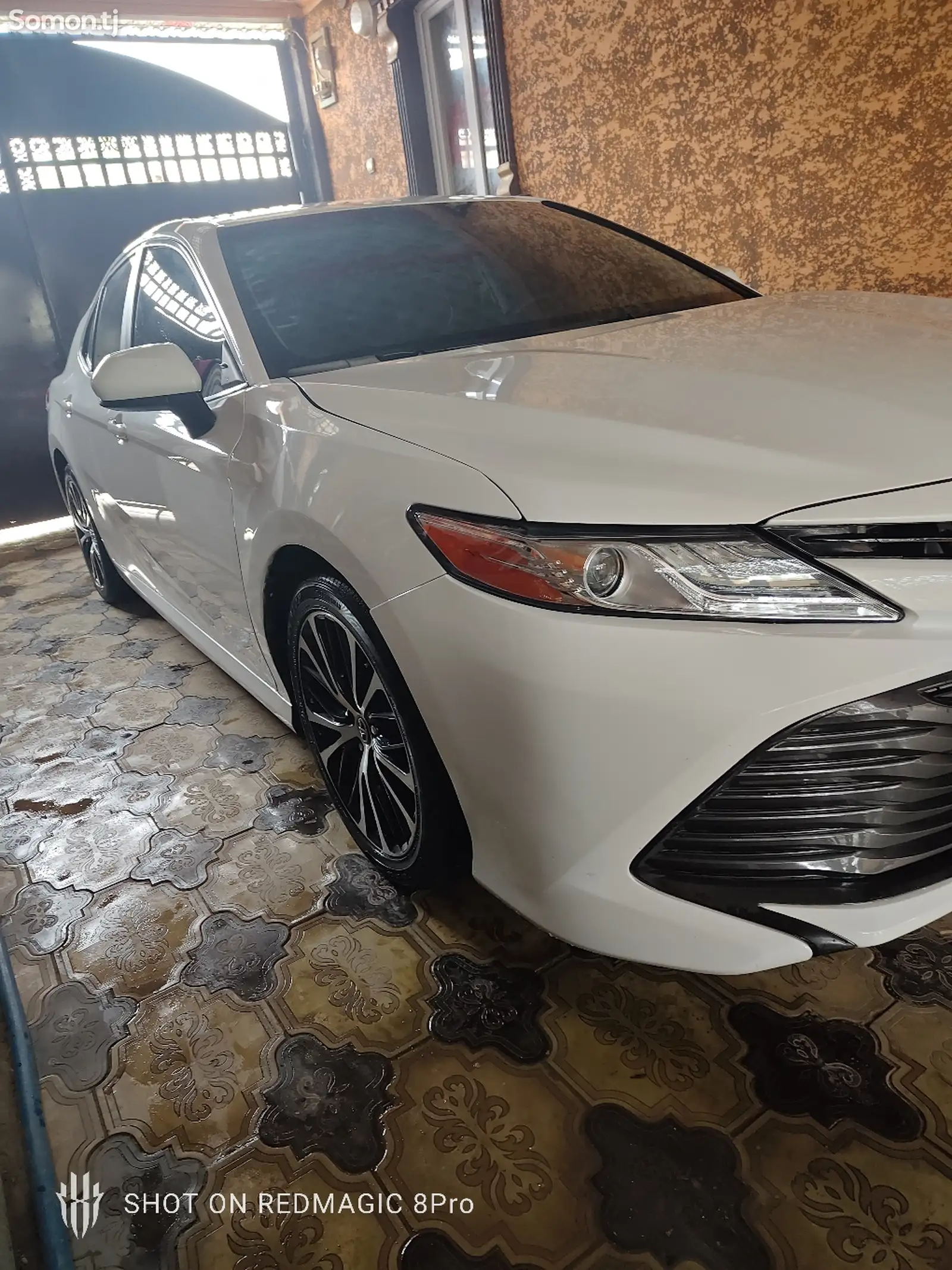 Toyota Camry, 2018-6