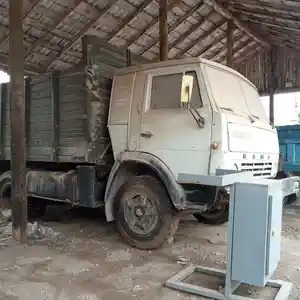 Бортовой грузовик Камаз, 2000