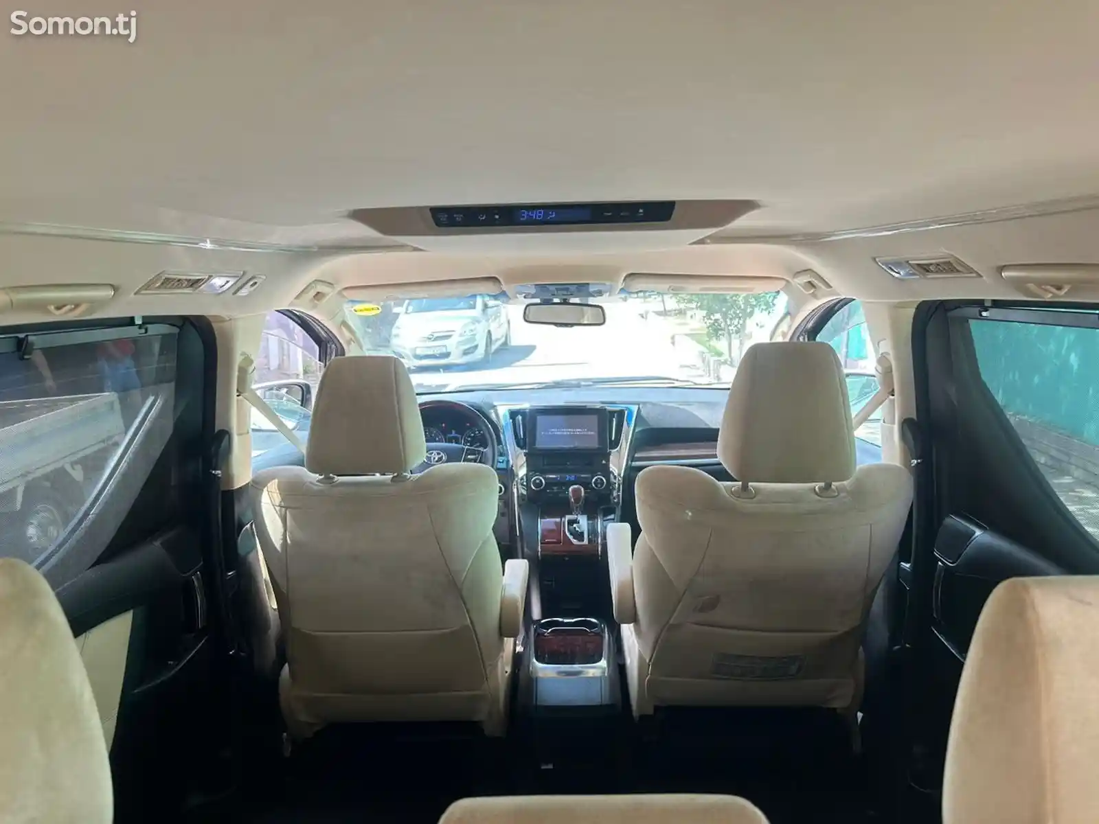 Toyota Vellfire, 2015-6