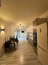 3-комн. квартира, 8 этаж, 130м², дом печать-9