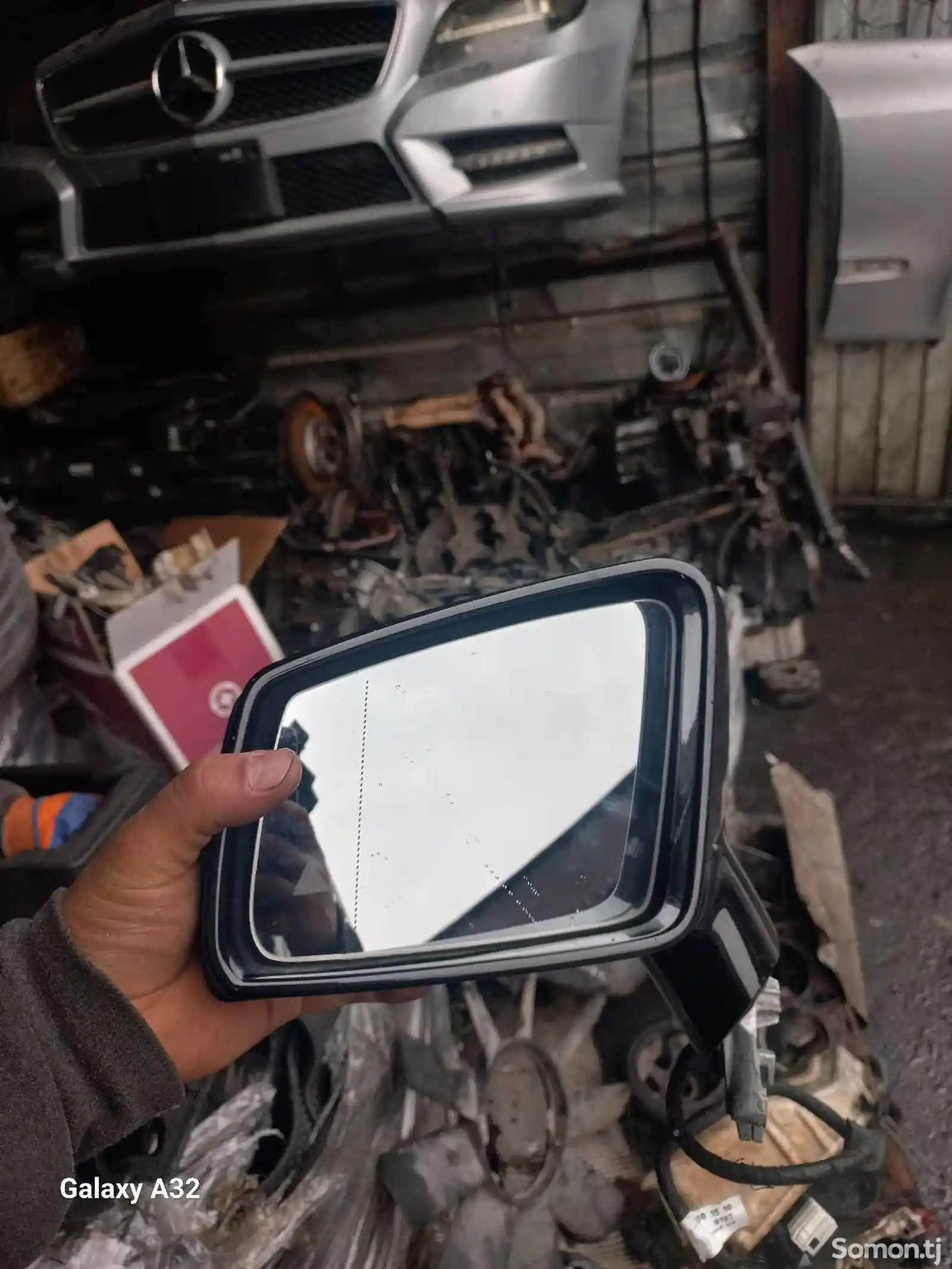 Боковое зеркало от Mercedes-Benz-2