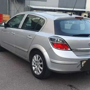 Opel Astra H, 2006