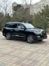 Toyota Land Cruiser, 2018-2