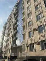 3-комн. квартира, 8 этаж, 85 м², 18 мкр-12