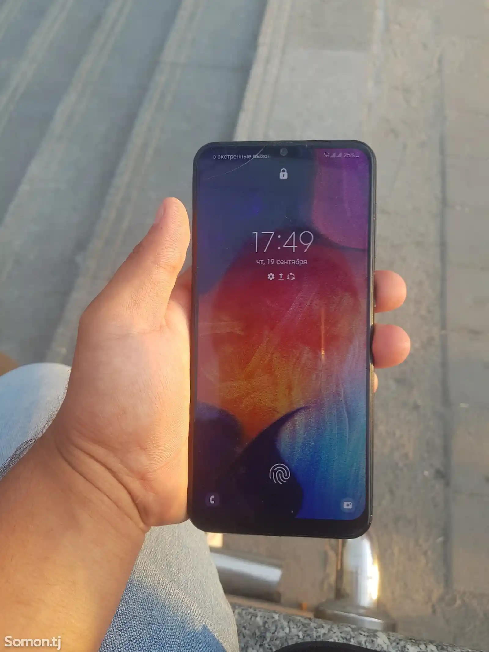 Samsung Galaxy А50-1