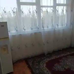 2-комн. квартира, 3 этаж, 32м², Бустон (Чкаловск)