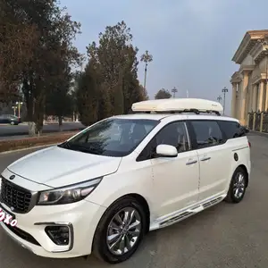 Kia Carnival, 2015