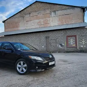 Toyota Camry, 2011