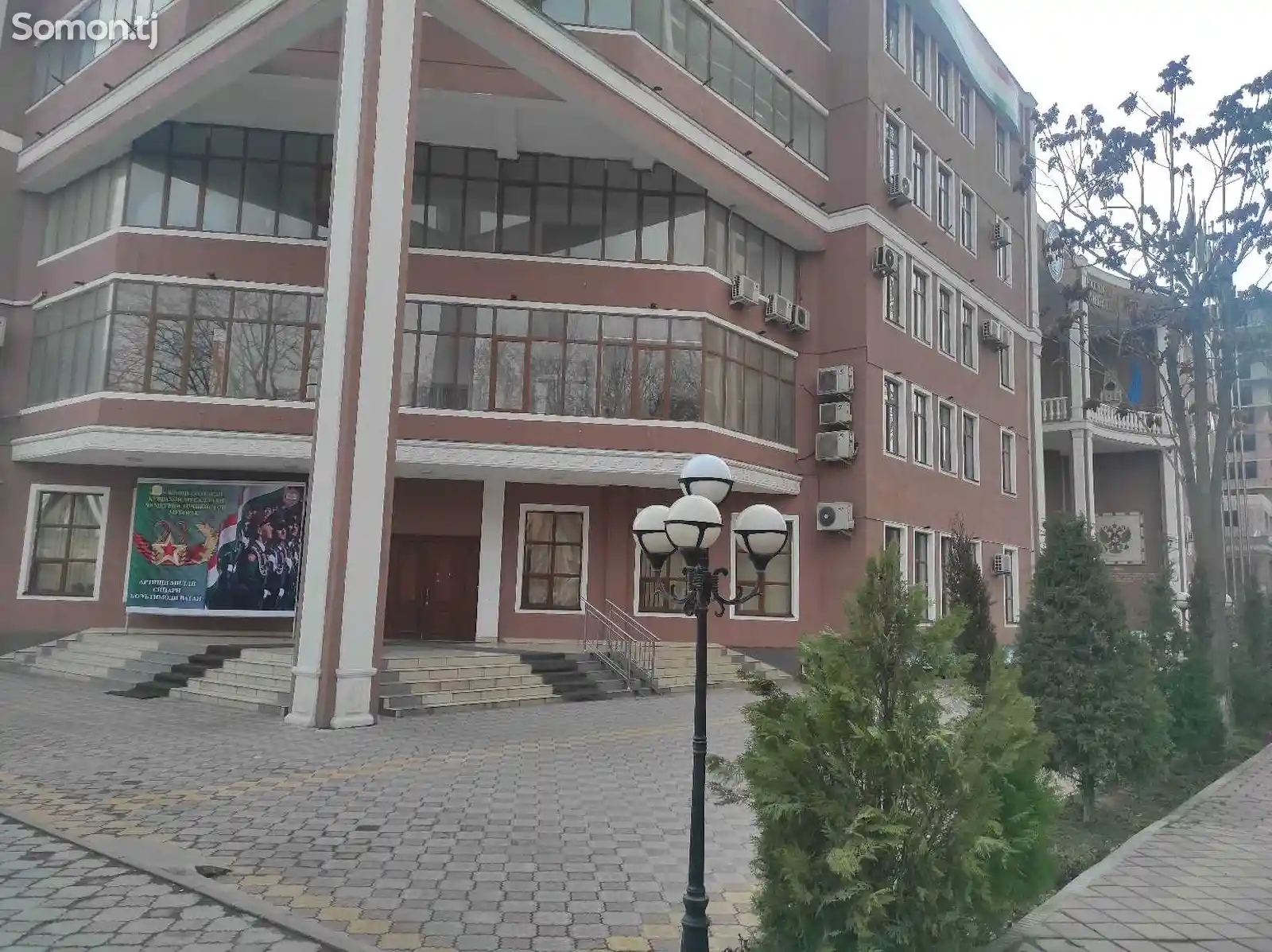 3-комн. квартира, 15 этаж, 133 м², Славянский университет-3