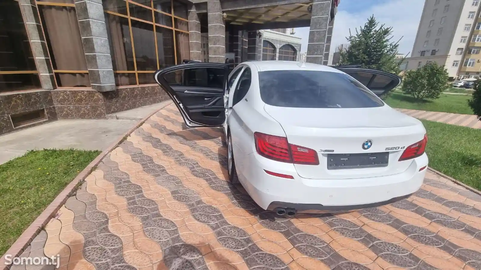 BMW iX, 2016-8