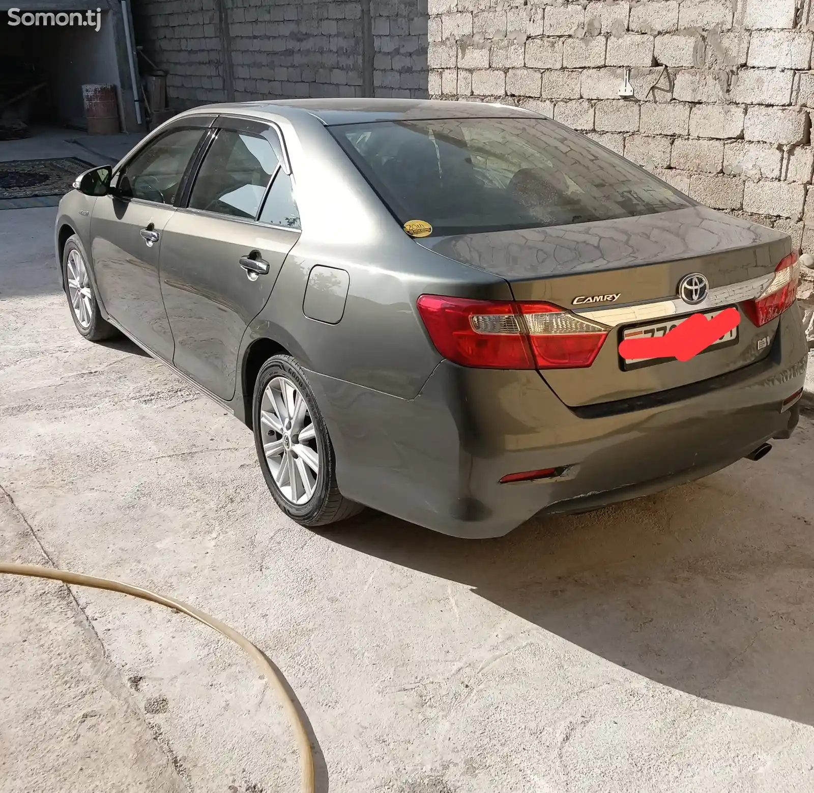 Toyota Camry, 2012-1